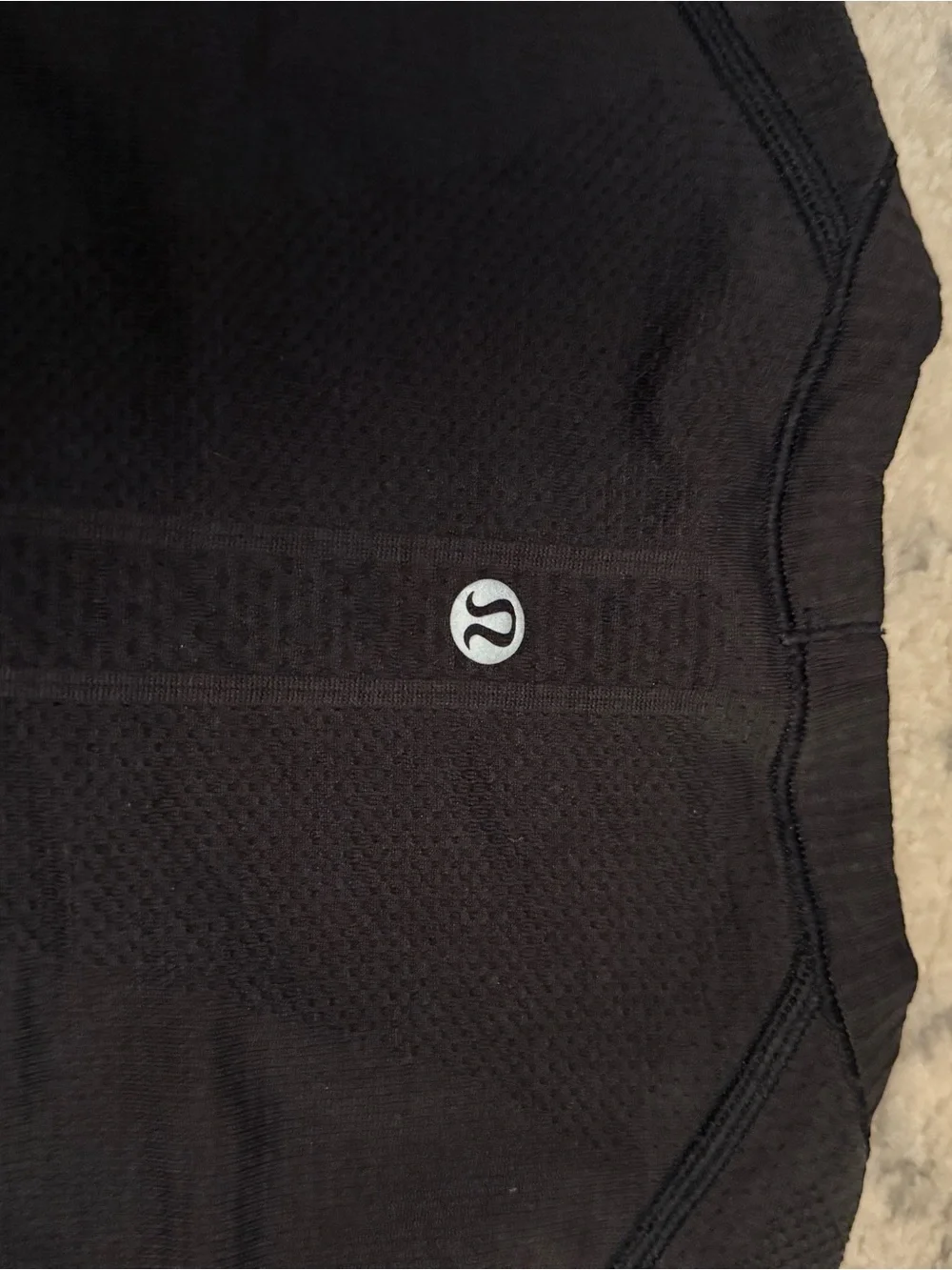 Lululemon Swiftly Tech Short Sleeve Crew Black / Black